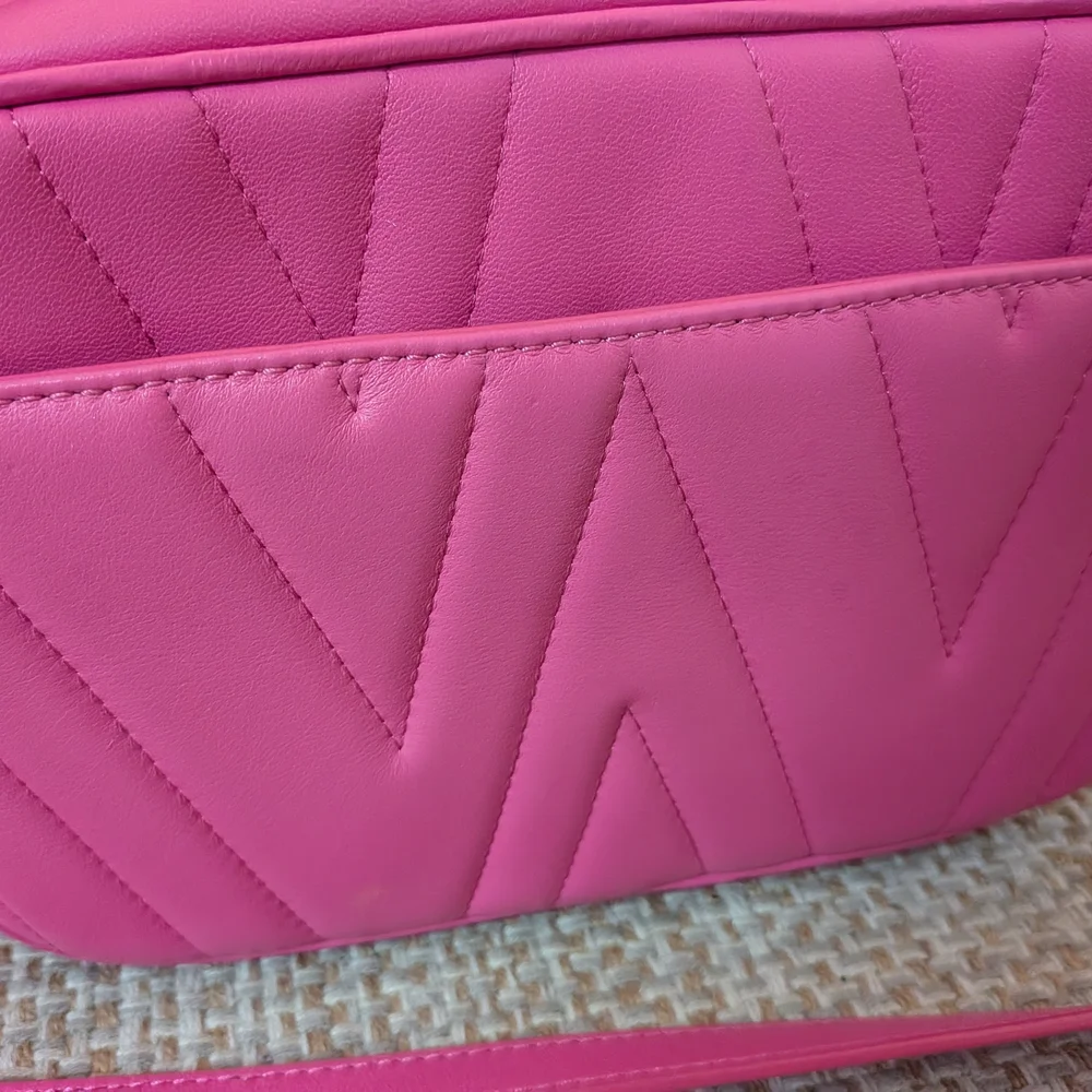 Stuart Weitzman Vibrant Pink Crossbody Bag with Gold Details, See Pics For Flaws - Picture 8 of 17